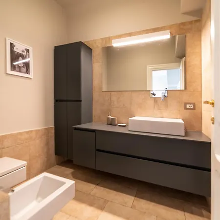 Luxury Brera - Centro Lägenhet